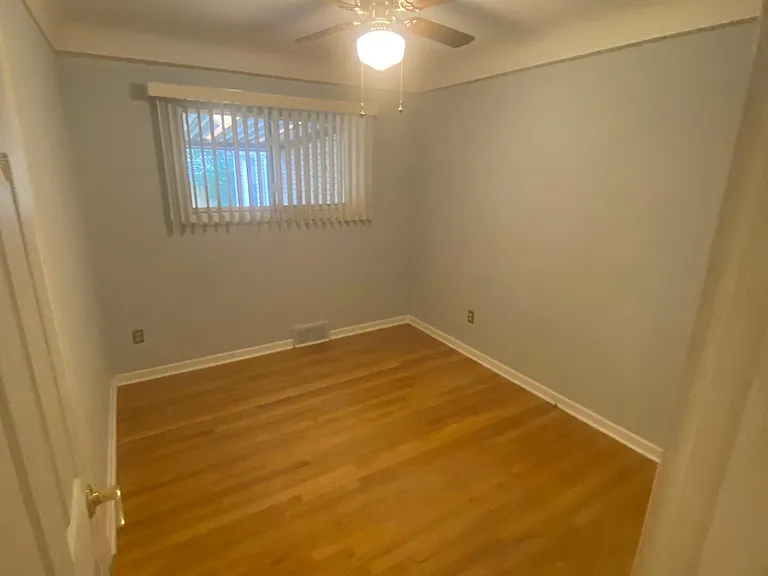 28137 Aline Dr — Photo 13
