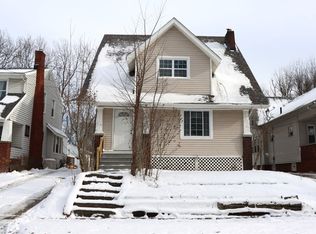 947 Dan St, Akron, OH 44310