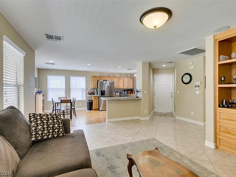 2619 Begonia Valley Ave — Photo 14