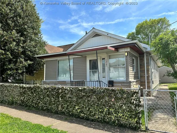 1245 W Virginia Ave, Dunbar, WV 25064
