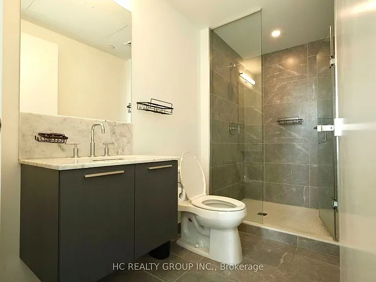 3 Gloucester St #809 — Photo 10