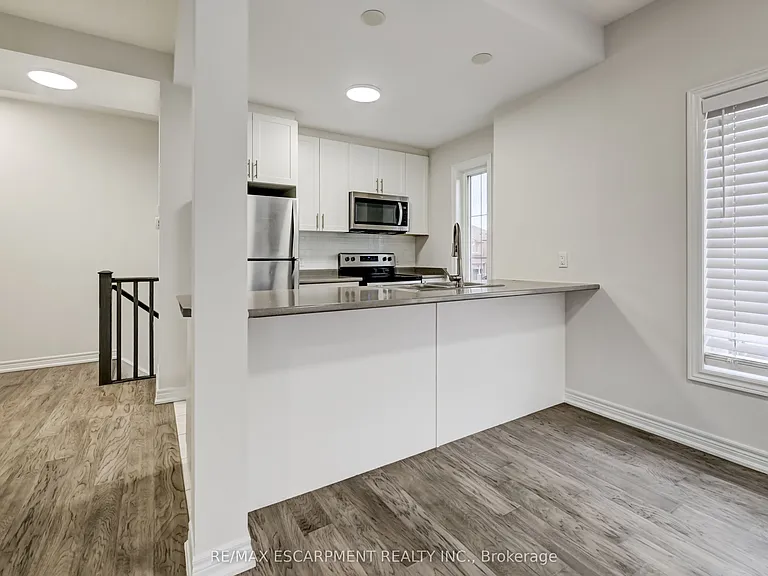 23 Ridgeside Ln — Photo 11