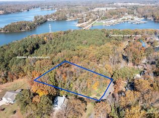 7882 Tradewinds Dr, Sherrills Ford, NC 28673