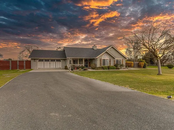 25214 White Fence Ct, Acampo, CA 95220