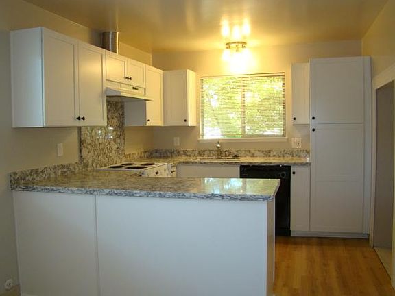 2nd image of 2073 La Miel Ct