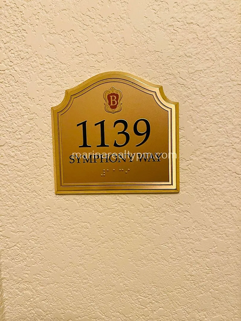 1139 Symphony Way — Photo 4