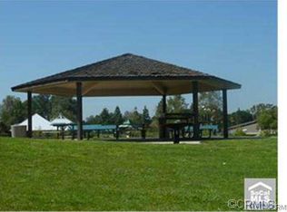 19 Oak Tree Ln, Irvine, CA 92612