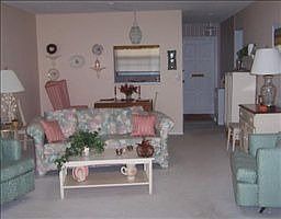 1st image of 1023 De Soto Dr