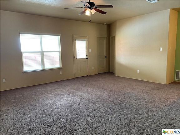 4th image of 2706 Hector Dr