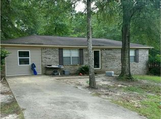 107 Oakridge Cir, Enterprise, AL 36330