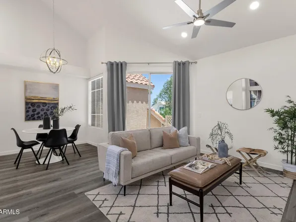 1633 E LAKESIDE Drive #127, Gilbert, AZ 85234