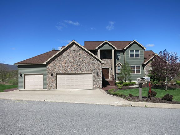 4th image of 62 Katie Ln