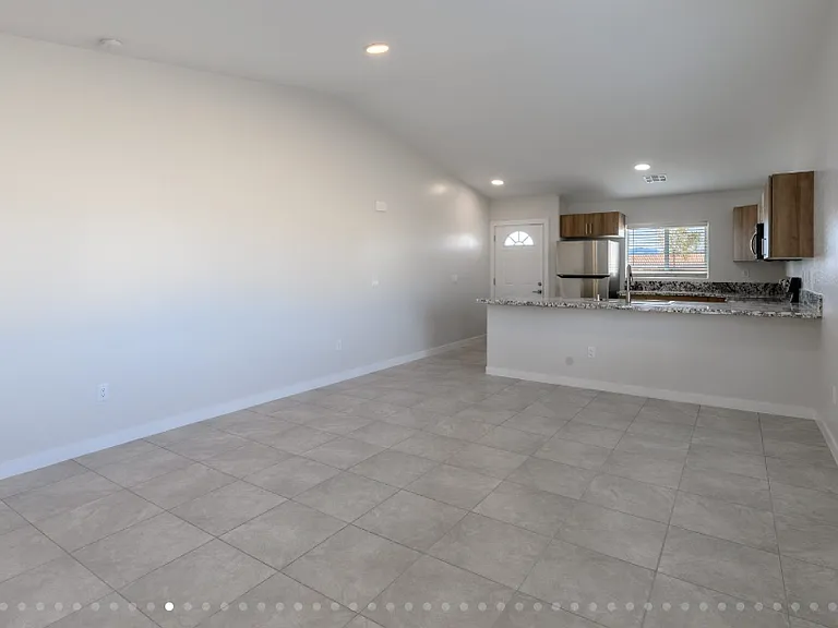 427 N Meadow Ln #A — Photo 7