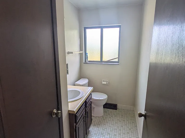 4830 W Edgerton Ave — Photo 7