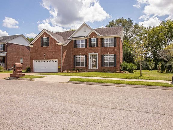 2nd image of 276 Wisteria Dr