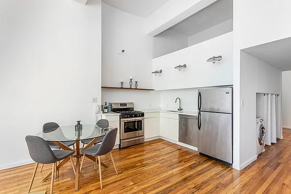 Sold by Compass | media 4