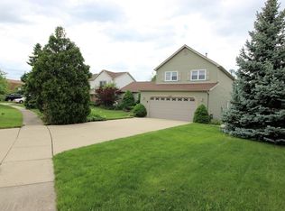 1080 Wilmington Ln, Hoffman Estates, IL 60169