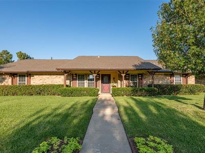 1201 Hillcrest Dr, Euless, TX, 76039