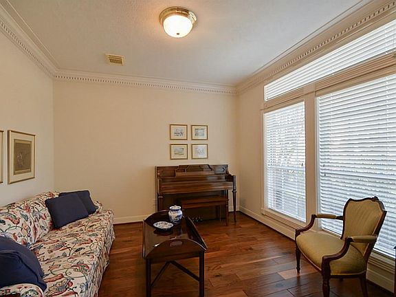 5th image of 1715 Dewberry Brook Ct