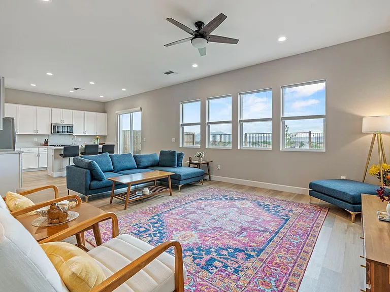 2813 Thistle Pine Ct — Photo 11