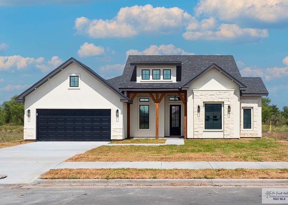 1st image of 4579 River Oak Cir