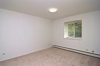 5th image of 801 S Dwyer Ave APT C