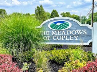 1368 Meadow Run, Akron, OH 44321