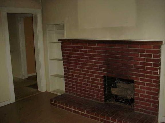 2nd image of 314 Depot St