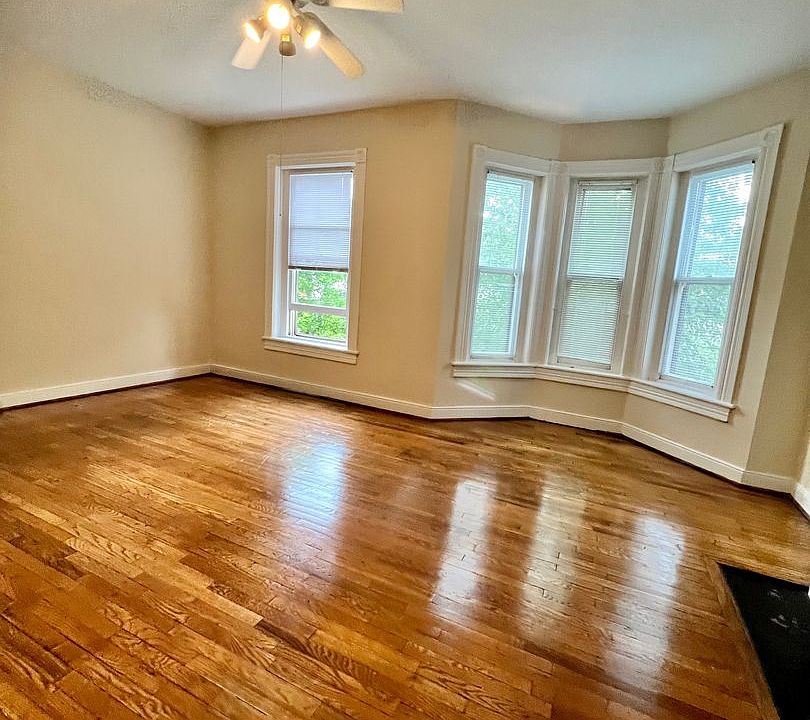 1st image of 1103 West Ave APT 2