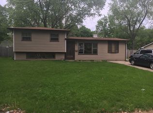 38 Hampton Rd, Montgomery, IL 60538