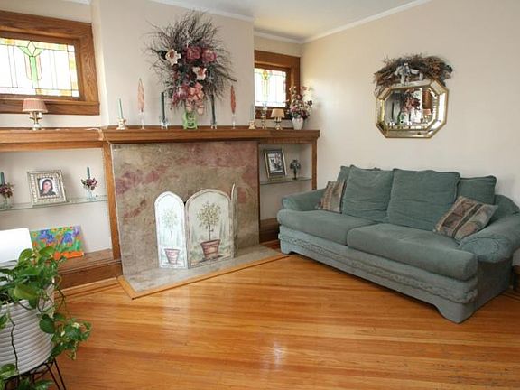 2nd image of 156 Malone Ave