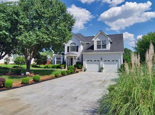 4691 Redbranch Dr, Decatur, GA 30035