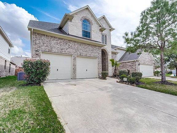 2nd image of 6323 Denison Oaks Dr