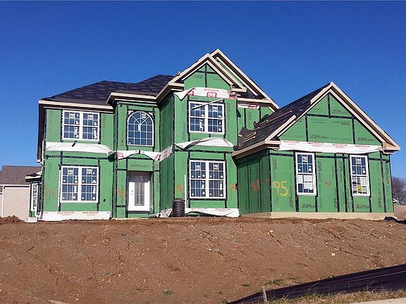Located on 0095 in Slater Farms - Slater Ridge in Noblesville, IN