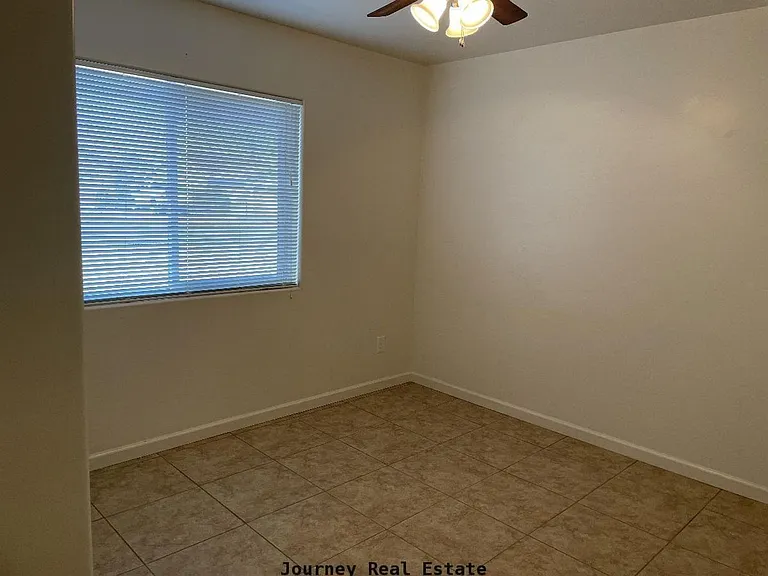 4469 N Miner Rd — Photo 8