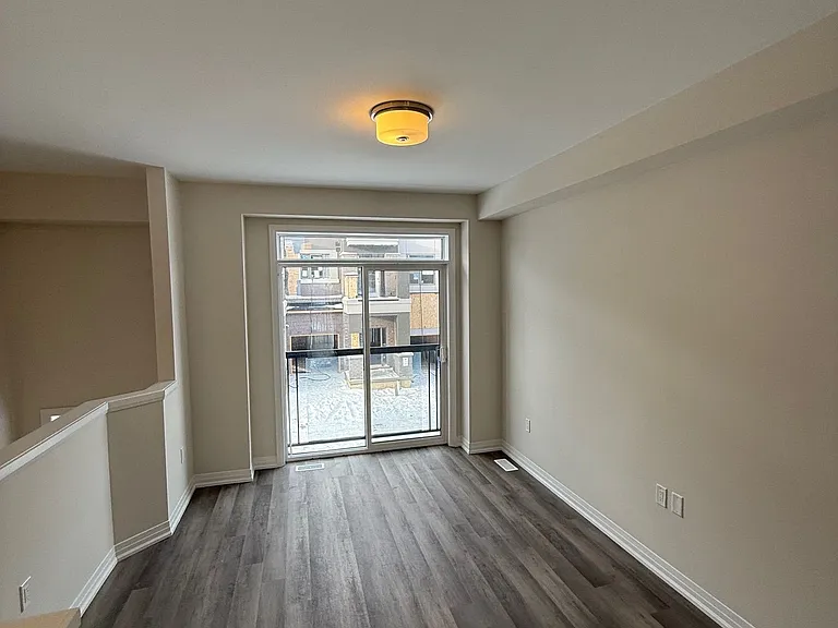 660 Colborne St W #156 — Photo 3