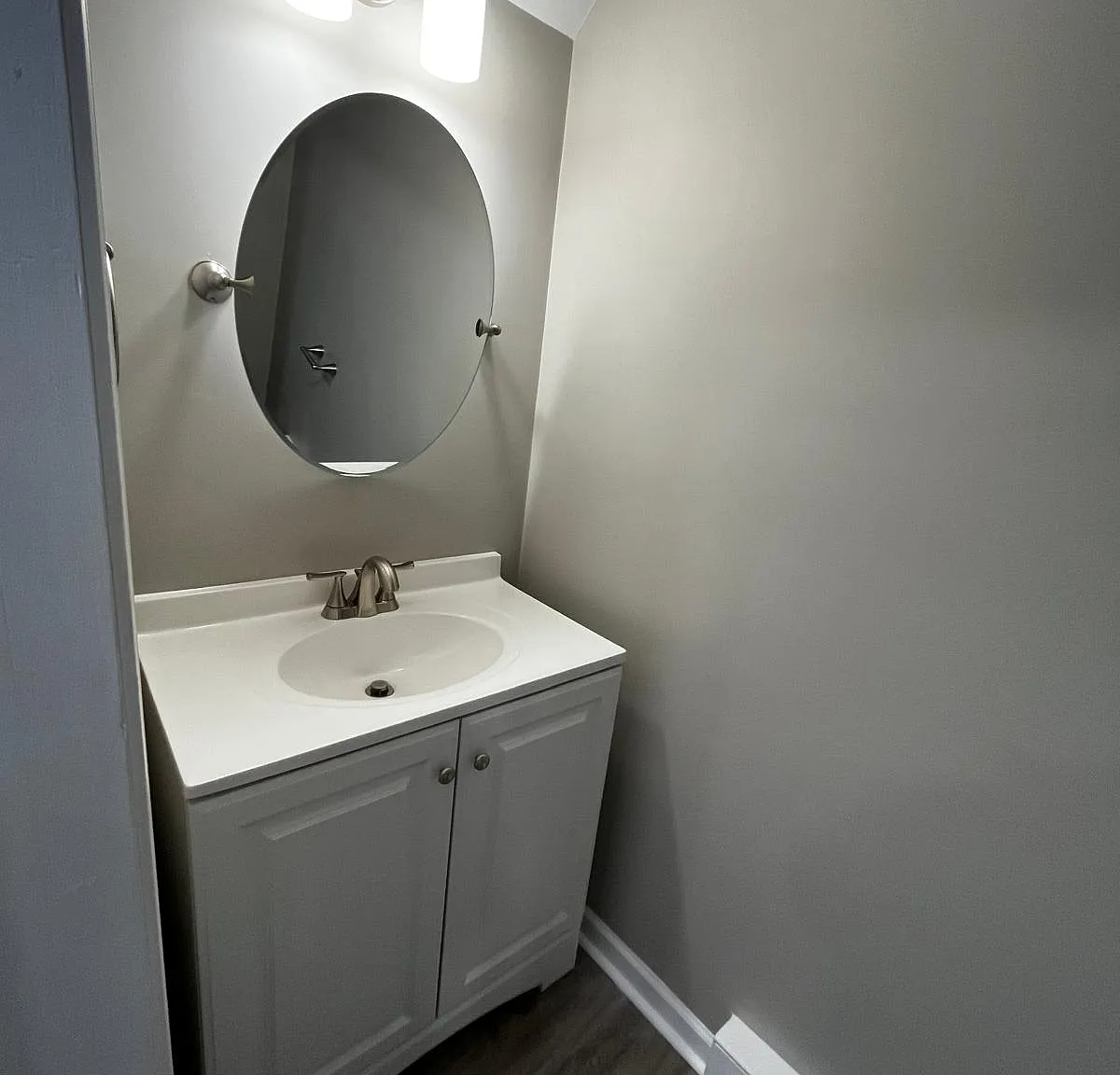 2 bed, 1.5 bath, 1072 sqft, $1,700 — Photo 3
