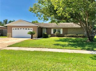 2712 Lakewood Ln, Eustis, FL 32726