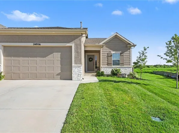 24956 W 94th Pl, Lenexa, KS 66227