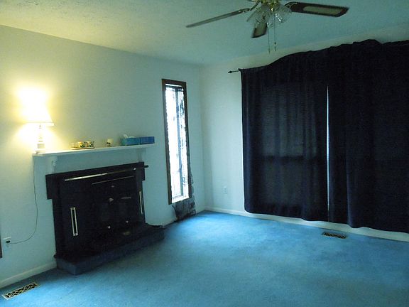3rd image of 2987 Asbury Ct