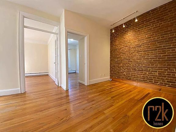 5th image of 30-44 14th St #2R