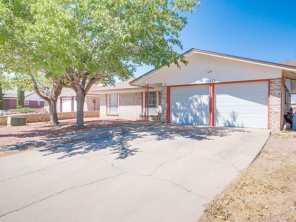 3rd image of 10665 Holmes Dr