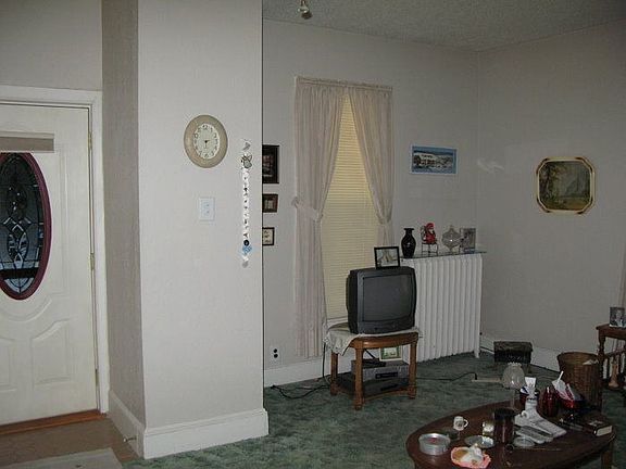 3rd image of 513 N Washington Ave