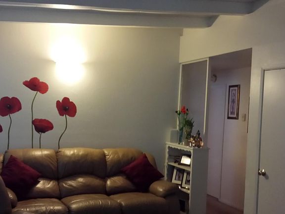 3rd image of 2040 Espanola Dr