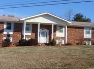 8146 Harrison Bay Rd, Harrison, TN 37341
