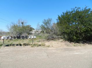 5330 Mercedes Ln, Zapata, TX 78076