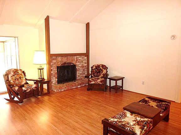 4th image of 13710 Shirebrook Dr
