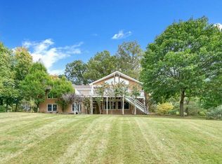 16 Cady Ln, Wappingers Falls, NY 12590