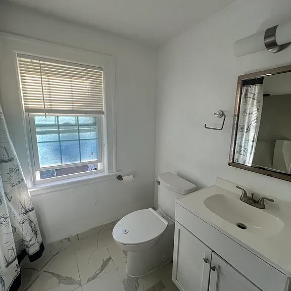 124 Parsons St — Photo 14