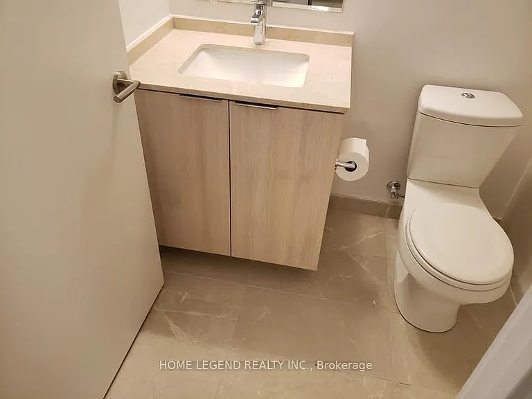 11 Wellesley St W #1510 — Photo 4